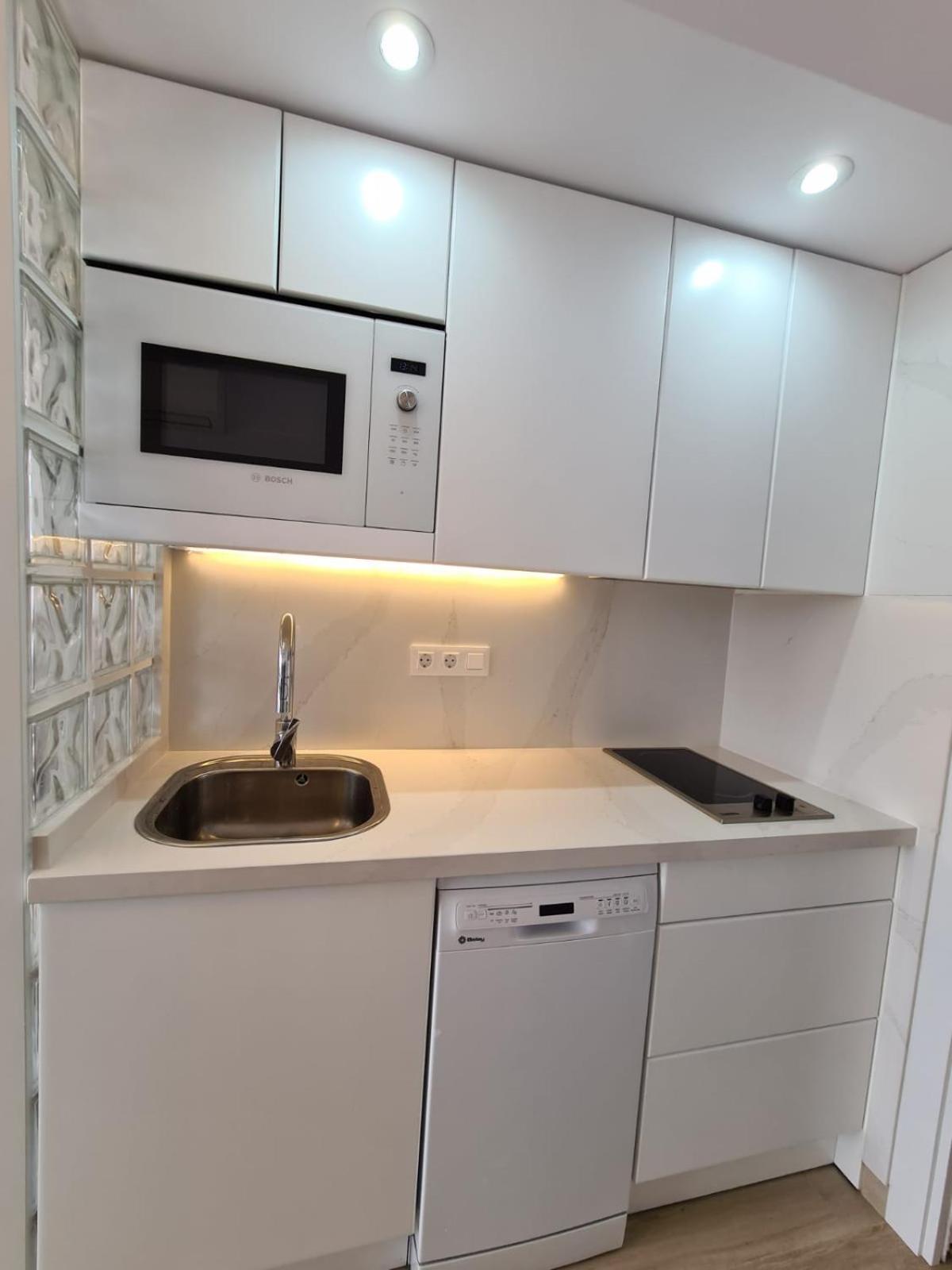 Zeus 16 If Apartament